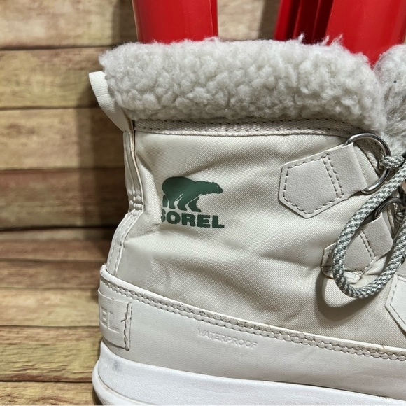 Sorel White Explore Carnival Winter Boots - Picture 4 of 9